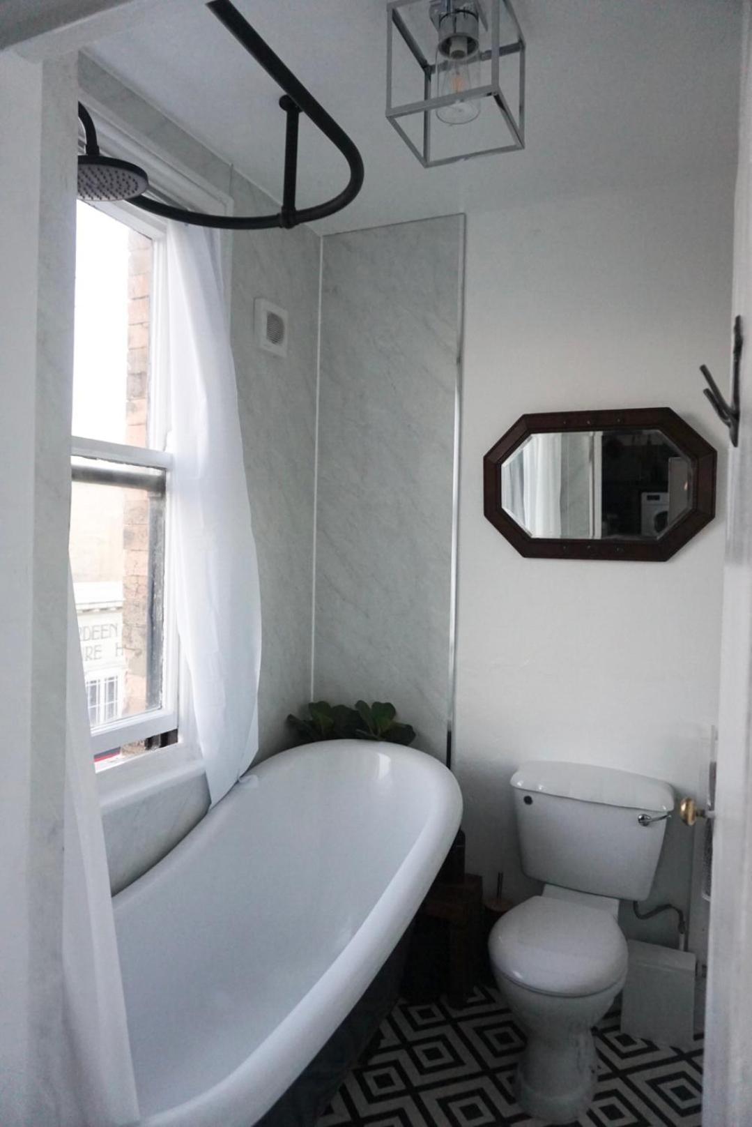 New! Castle View Studio Apartment Scarborough Luaran gambar